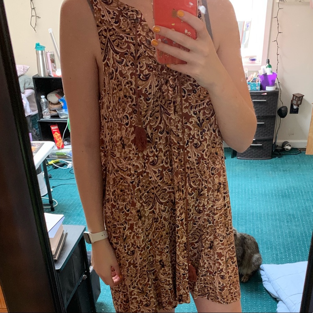 Dress - Picture 2 of 3